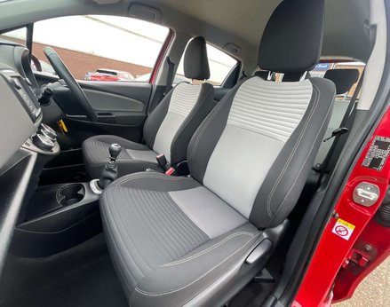 Toyota Yaris 1.5 Yaris Icon Tech VVT-i 5dr 52