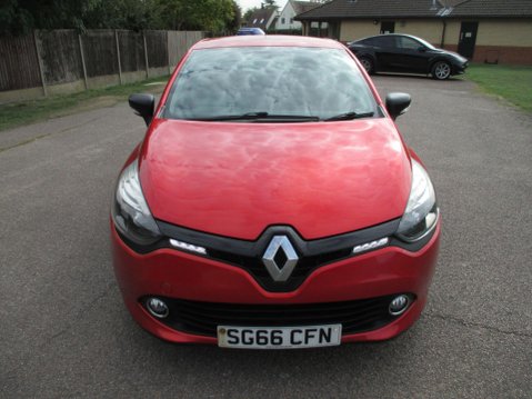 Renault Clio 1.2 16V Play Euro 6 5dr 3
