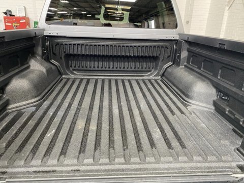 Volkswagen Amarok DC TDI LIFE 4MOTION 8