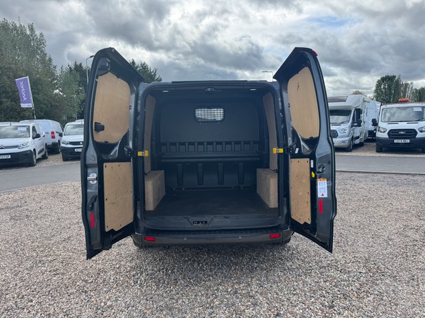 Ford Transit Custom Crew Cab AUTO SWB L1H1 Low Roof Limited 320 Air Con Alloys H/Seats EURO 6 9