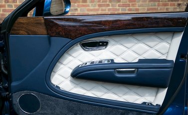 Bentley Mulsanne Speed 17
