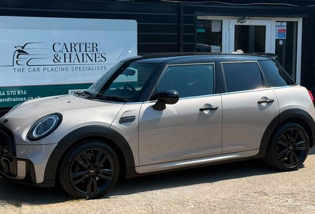 Mini Hatch 1.5 Cooper Sport Hatchback 5dr Petrol Manual Euro 6 (s/s) (136 ps)