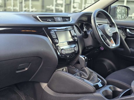 Nissan Qashqai 1.3 DIG-T Acenta Premium SUV 5dr Petrol DCT Auto Euro 6 (s/s) (160 ps) 11