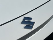 Suzuki Swace MOTION 17