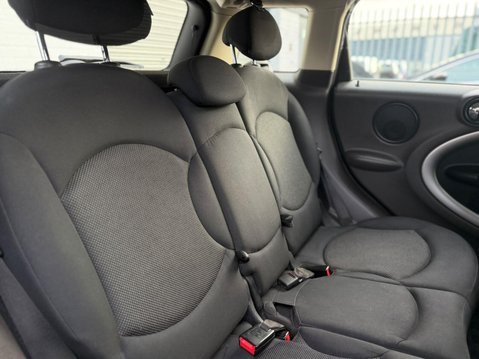 Mini Countryman 1.6 Cooper D Euro 5 (s/s) 5dr 12