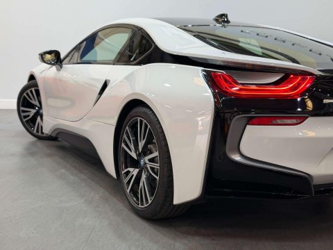 BMW I8 1.5 7.1kWh Coupe 2dr Petrol Plug-in Hybrid Auto 4WD Euro 6 (s/s) (362 ps) 33