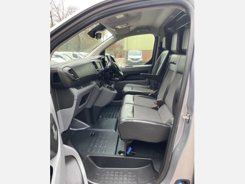 Peugeot Expert 2.0 BlueHDi 1400 Professional Standard Panel Van 6dr Diesel Manual MWB Euro 36