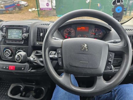 Peugeot Boxer 2.0 BlueHDi 335 Professional Panel Van 5dr Diesel Manual L2 H2 Euro 6 (130  30