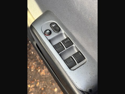 Honda Jazz 1.4 i-DSI SE CVT-7 5dr 22