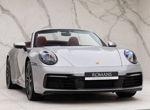 Porsche 911 Carrera 4S Cabriolet (992) 8