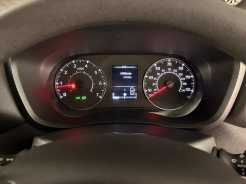 Nissan NV400 2.3 dCi 35 Tekna FWD L3 H2 Euro 6 5dr 7