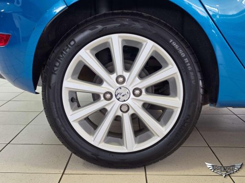 Ford Fiesta 1.0T EcoBoost Titanium Euro 6 (s/s) 5dr 72