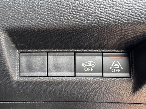 Peugeot e-2008 50kWh GT Auto 5dr 25