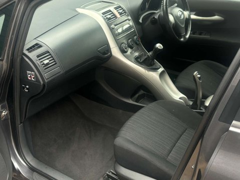 Toyota Auris 1.6 Auris T3 VVT-i 5dr 15