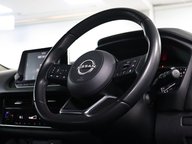 Nissan Qashqai DIG-T ACENTA PREMIUM MHEV 11