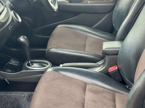 Honda Jazz 1.3h IMA HE Hatchback 5dr Petrol Hybrid CVT Euro 5 (102 ps) 14