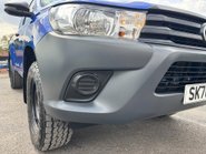 Toyota Hilux Active 4WD D-4D ECB Pickup 22