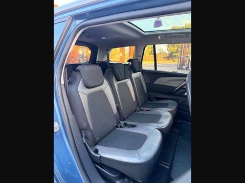 Citroen C4 Picasso 1.6 C4 Grand Picasso Exclusive+ e-HDi Semi-Auto 5dr 25