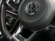 Volkswagen Golf GTI PERFORMANCE TSI DSG 59