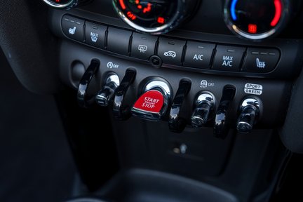 Mini Cooper Convertible Exclusive 21