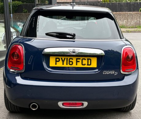 Mini Hatch Cooper D 1.5 Chili Manual 5 door - UPGRADE ALLOYS - VISUAL BOOST AUDIO 7