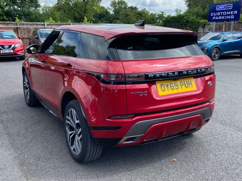 Land Rover Range Rover Evoque 2.0 Range Rover Evoque R-Dynamic HSE D Auto 4WD 5dr 8