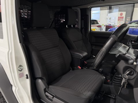 Suzuki Jimny ALLGRIP 19