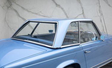Mercedes-Benz 280 SL W113 Pagoda 44