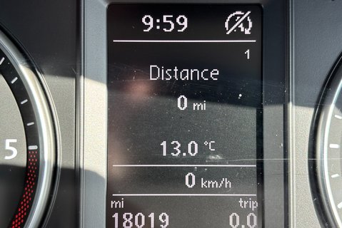 Volkswagen Caddy C20 102 ps Tdi Highline Panel Van - No VAT - Sat Nav 36