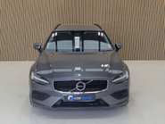 Volvo V60 2.0 V60 Momentum B4 MHEV Auto 5dr 5