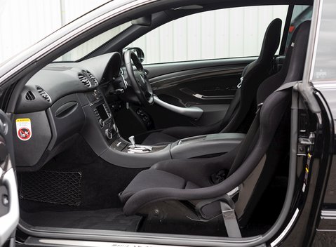 Mercedes-Benz CLK AMG Black Series 14