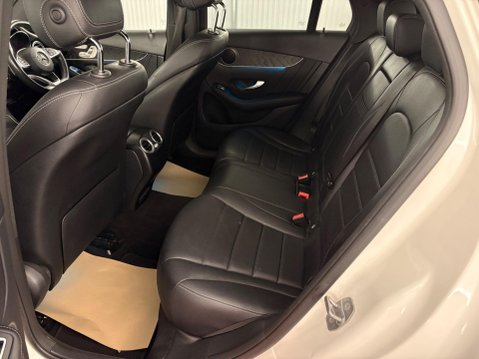 Mercedes-Benz GLC 2.1 GLC220d AMG Line (Premium) Coupe 5dr Diesel G-Tronic+ 4MATIC Euro 6 (s/ 7