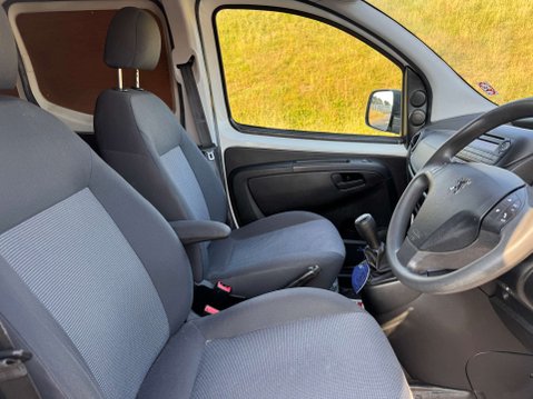 Peugeot Bipper 1.2 Bipper Professional HDi 7