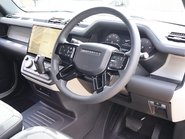Land Rover Defender 90 2026 Brand NEW  HARD TOP STYLED BY SEEKER AIR SUSPENSION AND JUMP SEAT  24