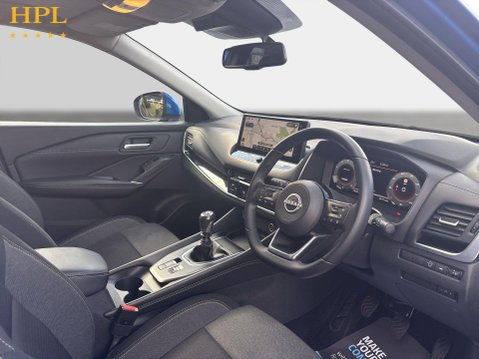 Nissan Qashqai 1.3 DIG-T MHEV N-Connecta SUV 5dr Petrol Hybrid Manual Euro 6 (s/s) (140 ps 12