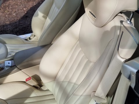 Mercedes-Benz SL Series SL500 35