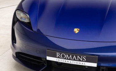 Porsche Taycan TURBO 93KWH 23