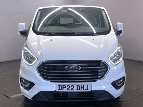 Ford Tourneo Custom 2.0 320 EcoBlue Titanium Minibus Double Cab 5dr Diesel Auto L2 Euro 6 (s/s) 10