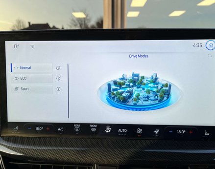 Ford Focus 1.0 Focus ST-Line X MHEV Auto 5dr 41