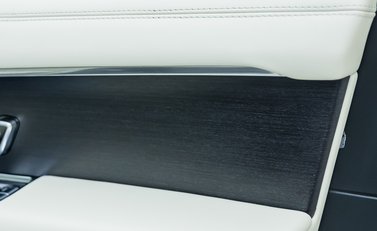 Land Rover Range Rover P460e Autobiography LWB 27