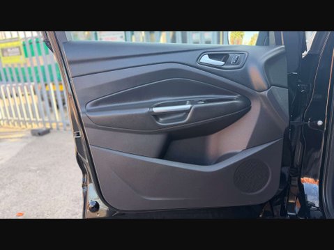 Ford Kuga 1.5 Kuga ST-Line TDCi 5dr 44