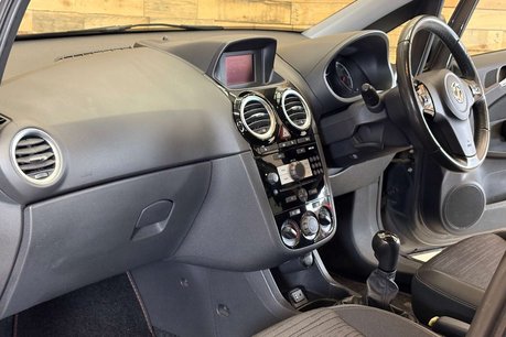 Vauxhall Corsa 1.2 16V Excite Hatchback 5dr Petrol Manual Euro 5 (A/C) (85 ps) 53