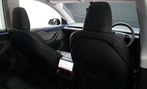 Tesla Model Y RWD Standard Range GROK AI Rear Screen Heated & Vented Seats VATQ 16