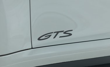Porsche 911 Targa 4 GTS (992) 29