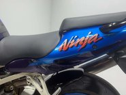 Kawasaki ZX ZX9R 2000 ONLY 6K 1 OWNER RUNNING PROJECT BIKE SPORT BIKE 28