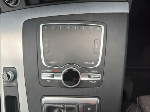 Audi Q5 TDI QUATTRO S LINE 24