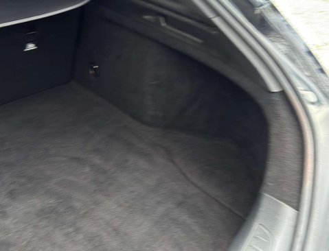 Mercedes-Benz CLA Class 2.1 CLA 220 WhiteArt D Auto 5dr 41