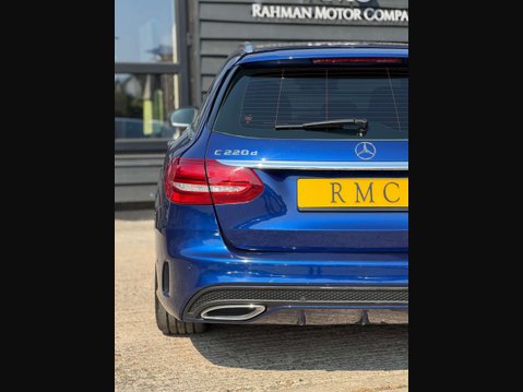 Mercedes-Benz C Class 2.1 C220d AMG Line (Premium Plus) Estate 5dr Diesel 7G-Tronic+ Euro 6 (s/s) 13