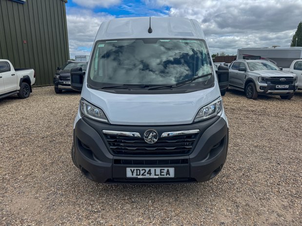 Vauxhall Movano LWB L3H2 Medium Roof Prime 350 Air Con Sensors EURO 6 2