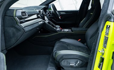 Lamborghini Urus PERFORMANTE 20